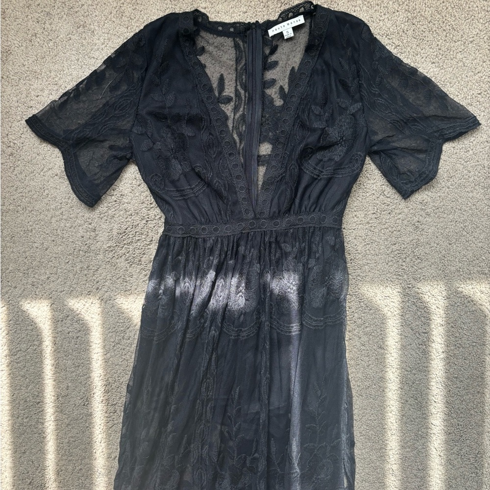 Black Lace maxi dress - size small